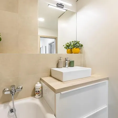 Apartment Balrent Slovakia Ovocne Sady Airport Pressburg