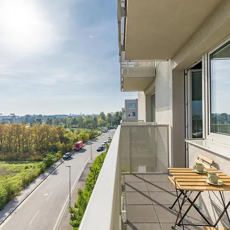 Balrent Slovakia Ovocne Sady Airport Apartment Pressburg